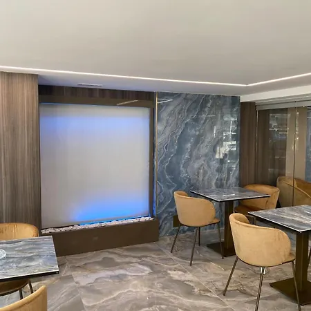 Serena Γκράντο