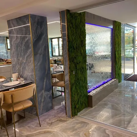 Ξενοδοχείο Serena