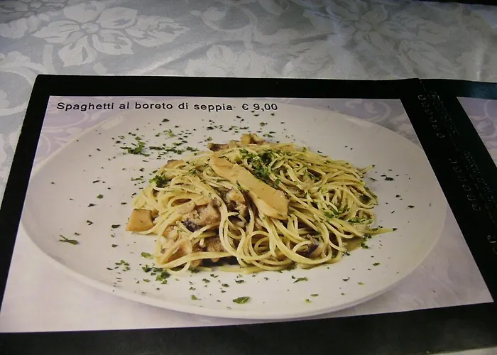 فندق Serena غرادو